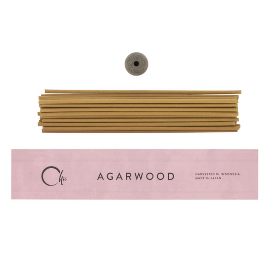 Chie_Incense_Agarwood_vonne_tycinky