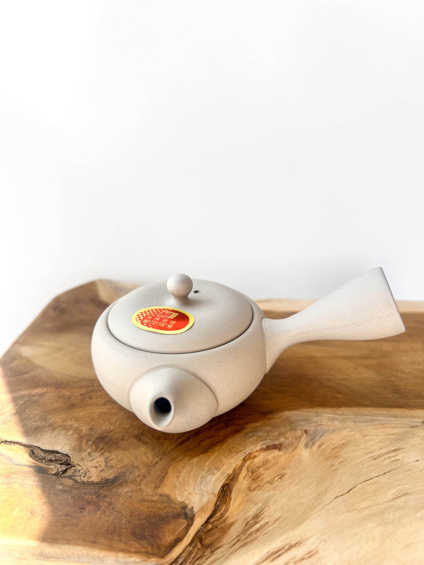 Kyusu konvička Takasuke Kiln – Tokoname, 100 ml béžová