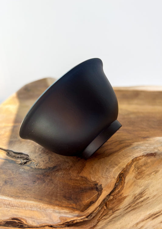 Tokoname čajová miska Takasuke – černá 45 ml