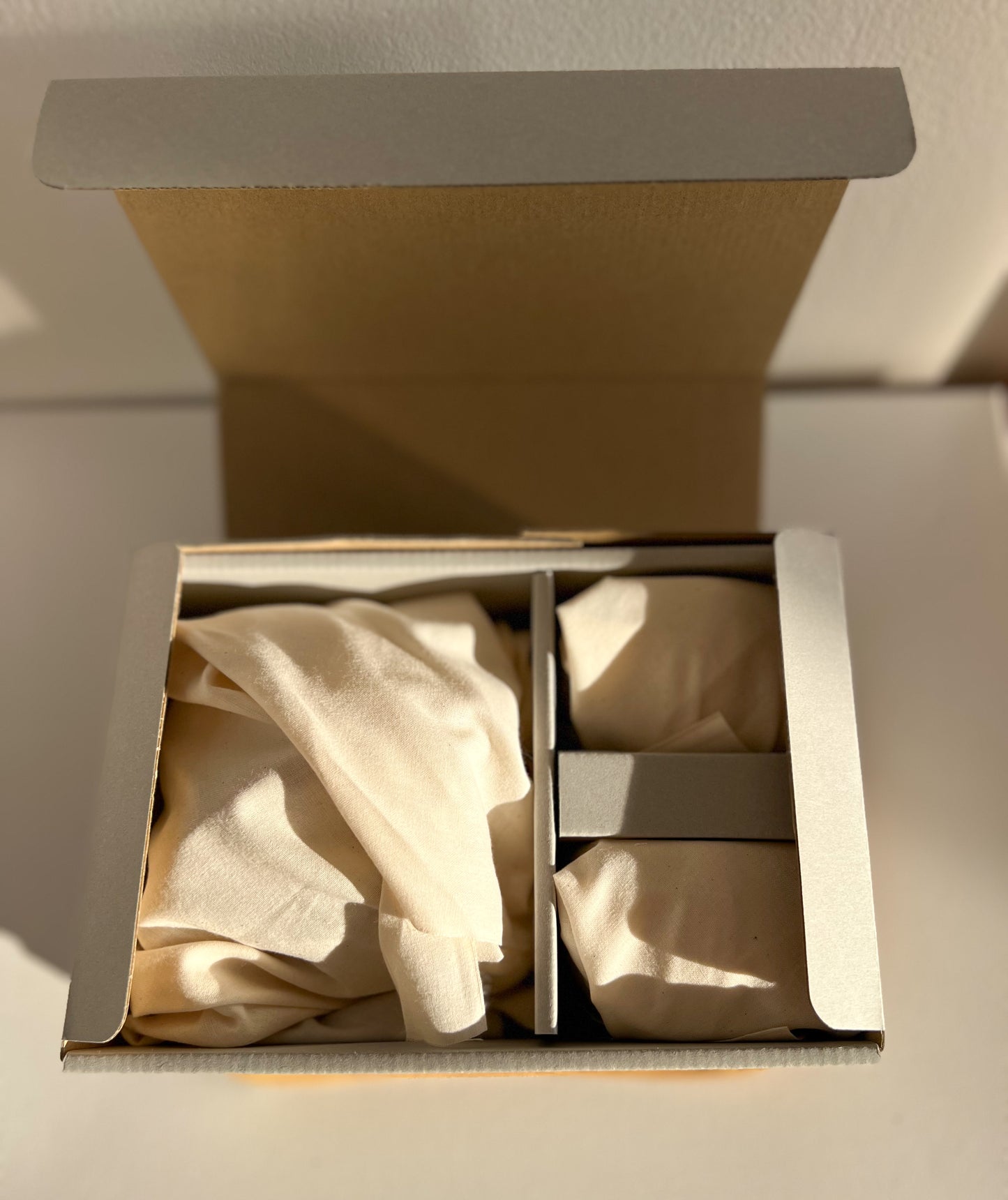 Set SALIU-SYO dobin konvička se šálky 330ml