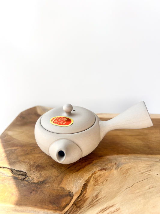 Kyusu konvička Takasuke Kiln – Tokoname, 100 ml béžová
