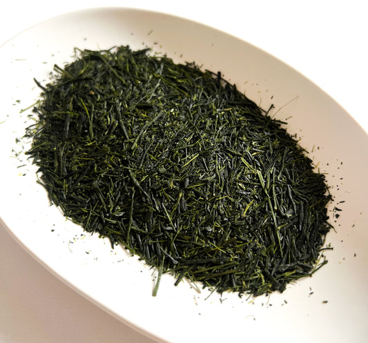 Sencha Premium Sayama Suiren detail